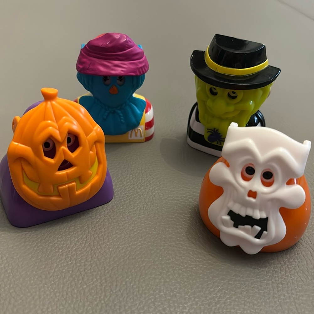 4 Vintage 1998 Halloween McDonald’s Toys
